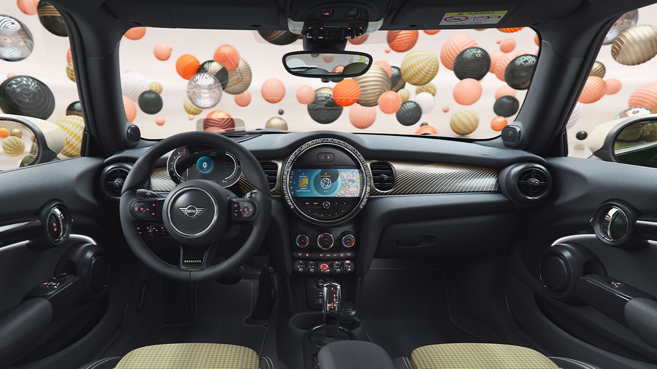 MINI Resolute Edition. MINI Resolute Edition.